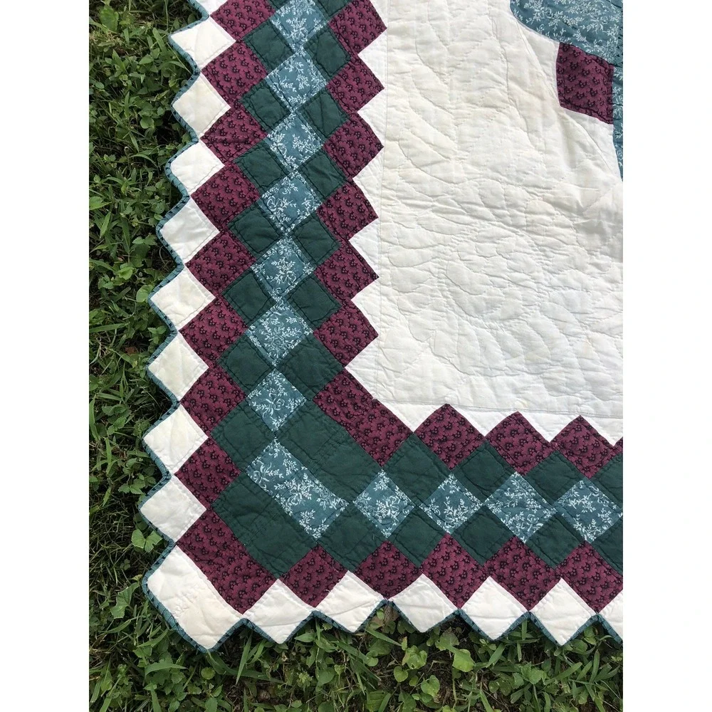 Vtg Patchwork Quilt 84x84 Chrysanthemum Pattern Hand Stitch USA Burgundy Green